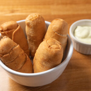 TEQUEÑOS DE QUESO